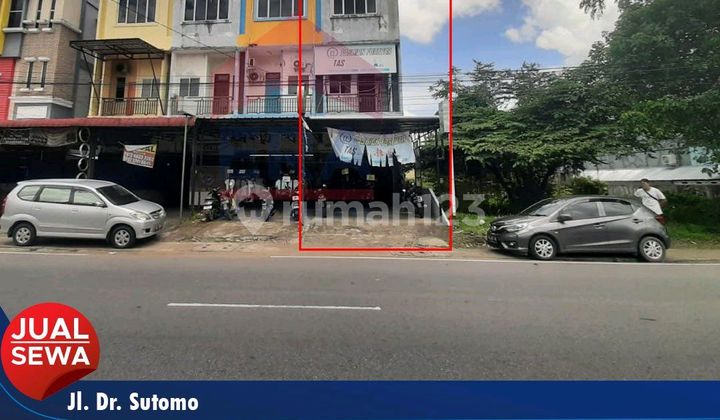 Ruko Cocok Usaha - Berada di Lokasi Ramai dan Padat Penduduk
