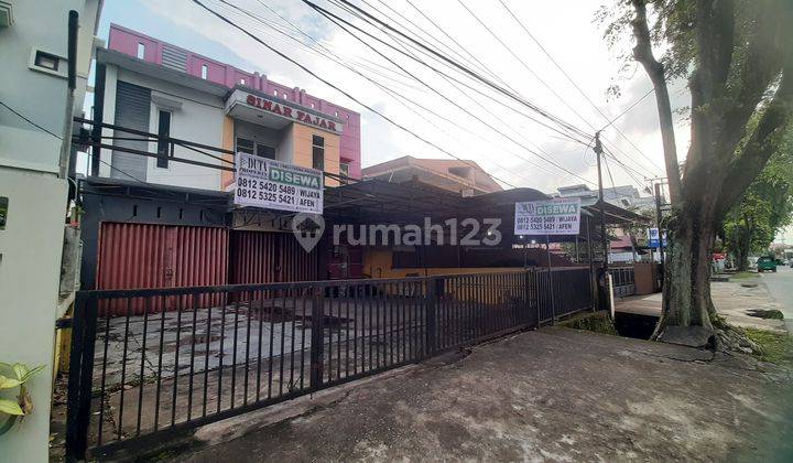 Ruko ukuran besar di sewakan di Jl. K.H.A.Dahlan 2