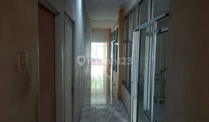 Ruko ukuran besar di sewakan di Jl. K.H.A.Dahlan 9