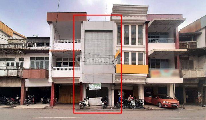 Ruko siap pakai 2.5lt dikawasan bisnis dan pasar / Jl. Sultan Muhammad 1