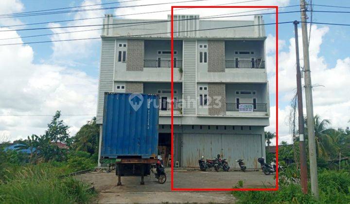 Ruko Siap Pakai Jl. Trans Kalimantan Ukuran Lebar, Halaman Luas 1