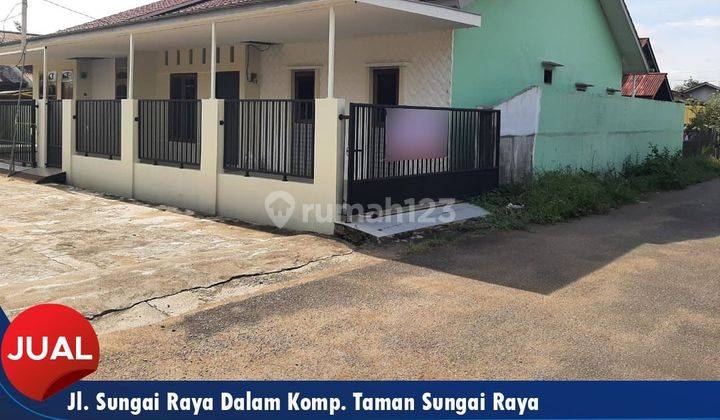 Dijual rumah di Jl. Sui Raya Dalam Komp. Taman Sui Raya  1