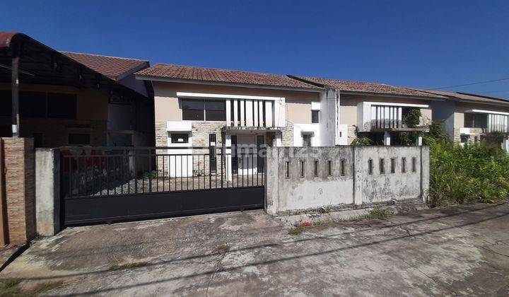 Disewakan rumah di Jl. Sepakat II Komp. Sepakat Town House 2