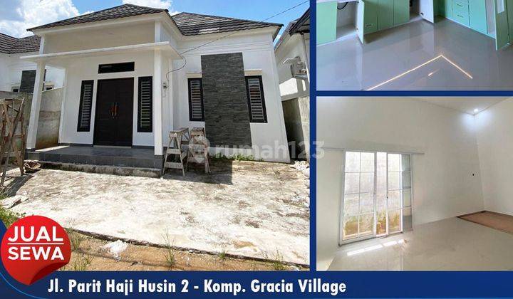 Dijual Rumah Tinggal Di Jl. P.h.husein 2 Komp. Gracia Village  1