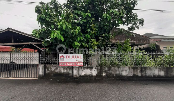 Dijual Sebidang Tanah (Ada Bangunan Rumah Lama) Ditengah Kota