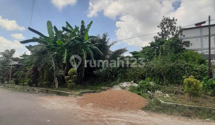 For Rent A Plot of Land on Jl. D. I. Panjaitan - Pontianak For Rent A Plot of Land on Jl. D. I. Panjaitan - Pontianak