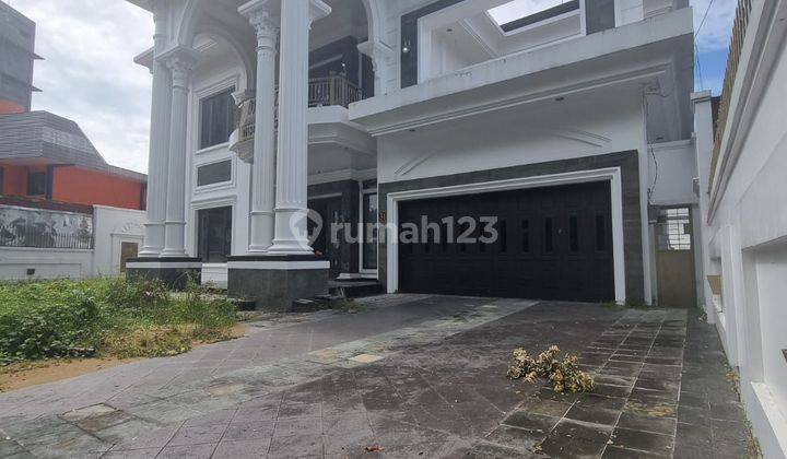 Dijual Rumah Mewah 2 Lantai Jl. Suprapto  - Lokasi Premium  2