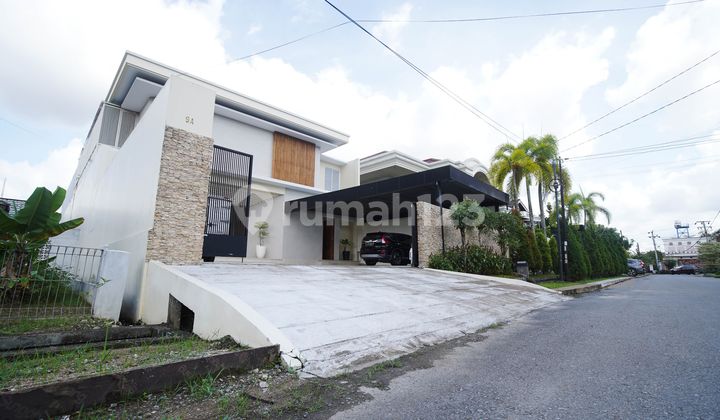 For Sale 2-Story Premium Residence in Elite Location, Pontianak 2