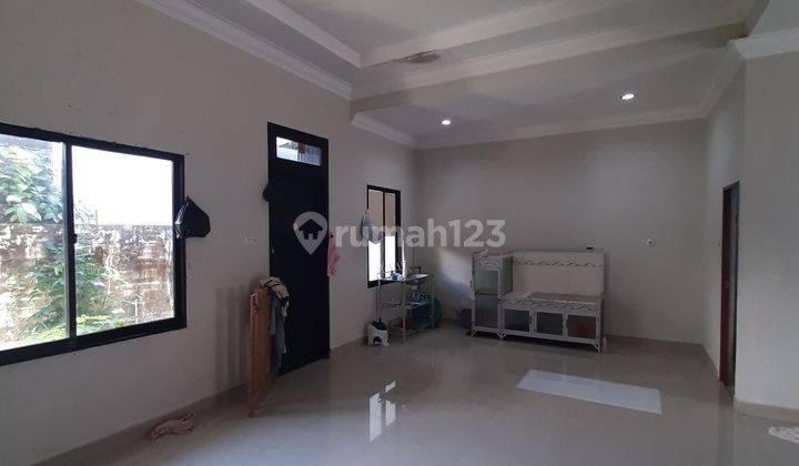 Dijual Rumah Di Jl. Sui Raya Dalam Komp. Gading Lumiere - Shm 2