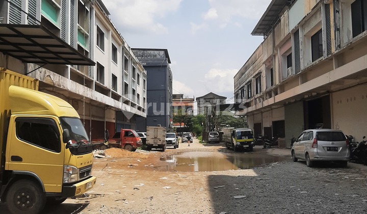 For Sale Ready-to-Use Shophouse - Supadio Arterial Road, Jutek Alley 2