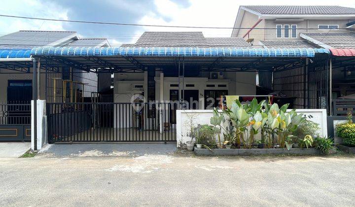 Rumah Siap Pakai Dikomplek Royal Mansion - Shm 1