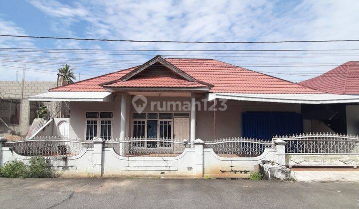 Rumah Di Jl. Parit H. Husein 2 Komp. Alex Griya 2 - Tanah Luas 2