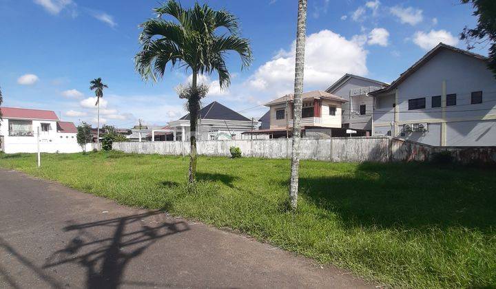 Dijual Sebidang Tanah Pinggir Jalan Dr. Wahidin S - Pontianak  2