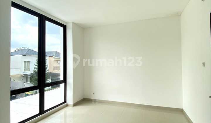 Brand New House Azalea Metland Puri Luas 102M, Bagus 2