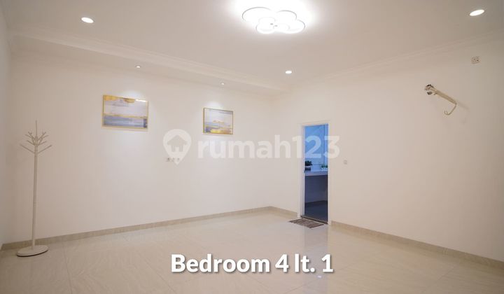 Quick Sale Kemang House, Move-In Ready, NICE, South Jakarta 2