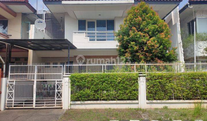 Rumah Siap Huni 2 lantai 5 BR Metro Permata dekat Green Lake, Puri Indah  1