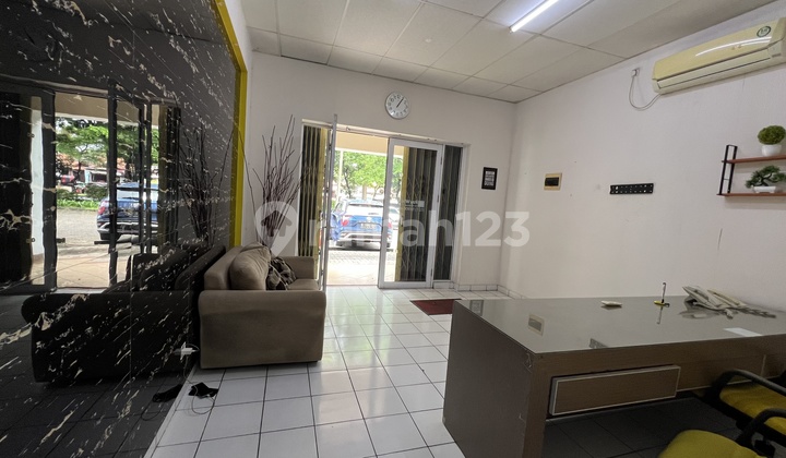 For Rent 2-Story Shop House Puri Botanical Suitable for Office or Business Facing Main Road Strategic Location 200M to Toll Gate, Flood-Free