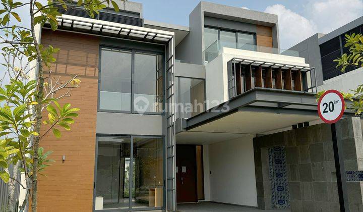 Rumah Super Keren Furnished Dan Ada Lift Lyndon Nava Park 1