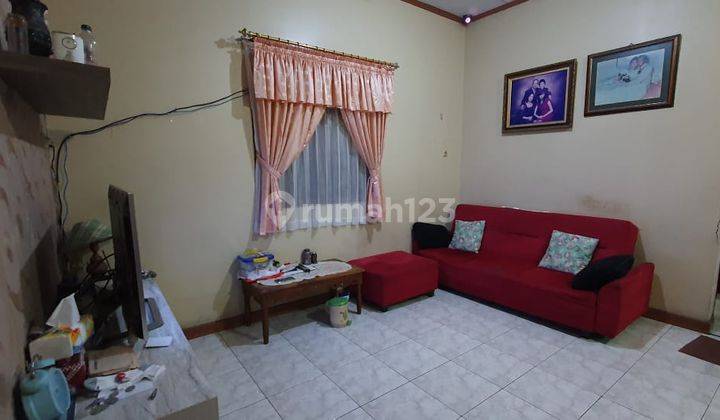 Dijual Rumah Rapi Siap Huni Jl Iskandar Muda Tangerang 2