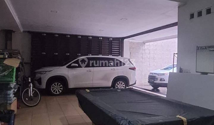 Rumah Bagus 3 Lantai Di Sektor 7 Bintaro Tangerang Selatan 2