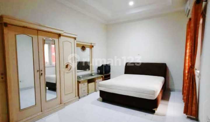 Rumah Semi Furnished Di Tenggilis Mejoyo Surabaya 1