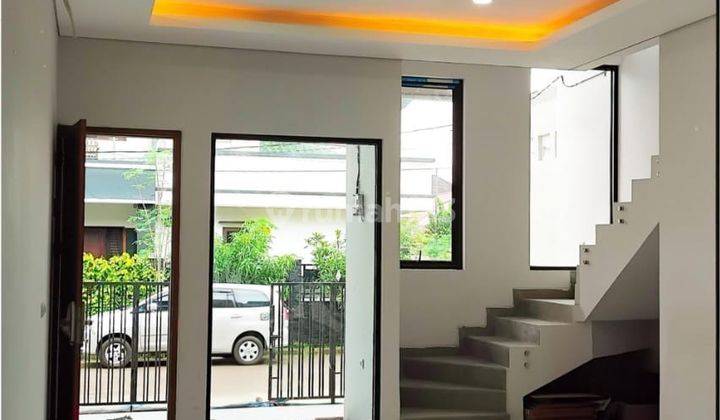 Rumah 2 Lantai Baru di Villa Melati Mas, Tangerang Selatan 2