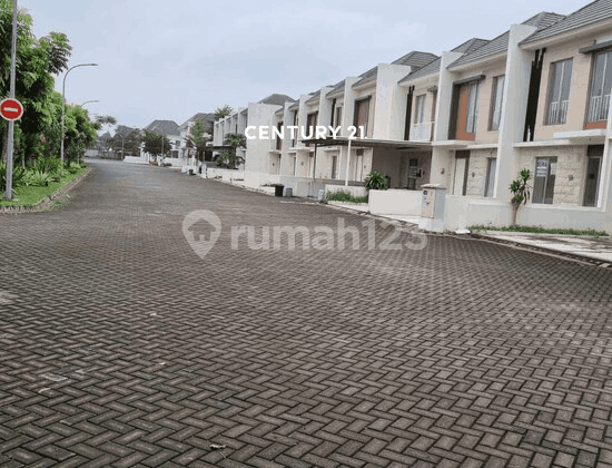 Rumah Bagus 2 Lantai Siap Huni Di GreenLand Gresik Surabaya JATIM 1