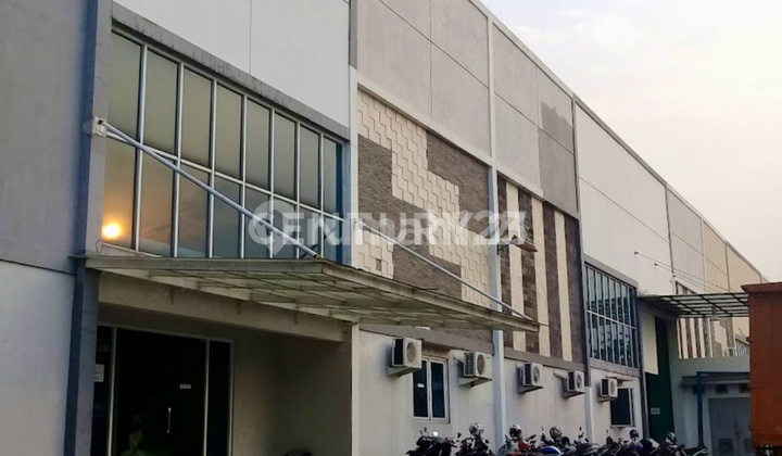 Gudang Di Kawasan Industri Delta Silicon Lippo Cikarang