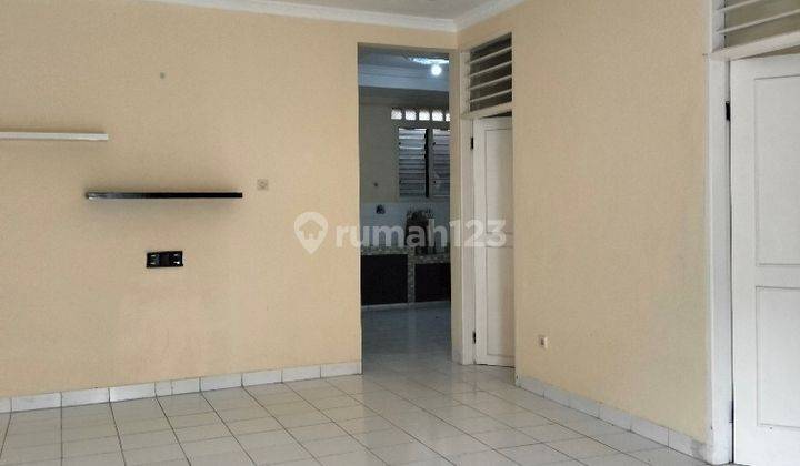 Rumah 3 Kamar Medow Green kan 1