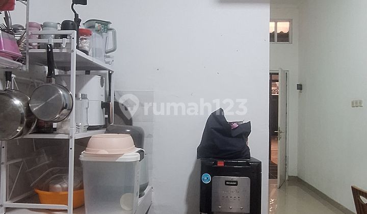 Asri House, Ready to Live In, Furnished, Near Toll Exit Gate.