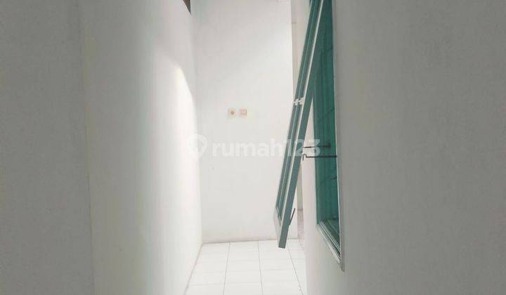Rumah Asri Nyaman Fasum Lengkap Di Taman Lembah Hijau  2