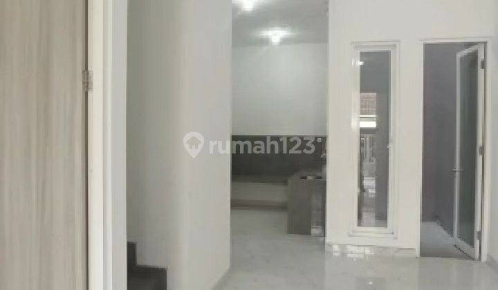 Pondok Tjandra Indah Baru Gress Dekat Kampus UINSA UPN Surabaya Pintu Tol Tambak Sumur Kawasan Industri Rungkut Dan Berbek RS Mitra Keluarga  2