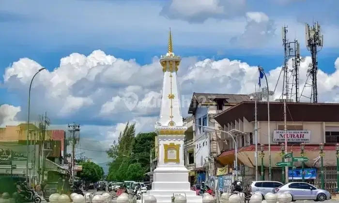 Ruang Usaha di Lantai 2 di Depan Tugu Jogja Dengan Luas 48 M2 1