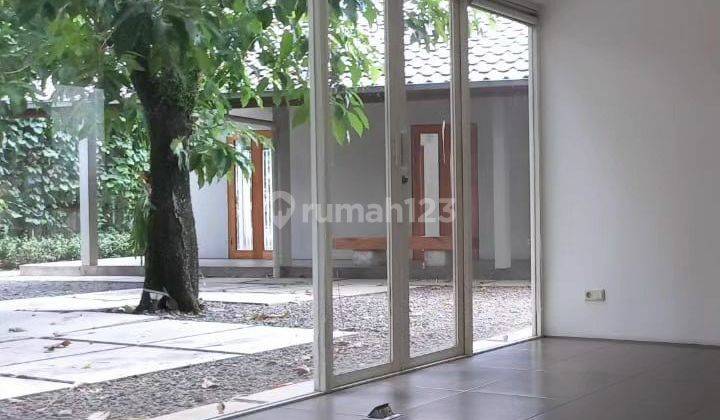 SIAP HUNI RUMAH KEMANG MINIMALIS CLASSIC 5 KAMAR S. POOL 2