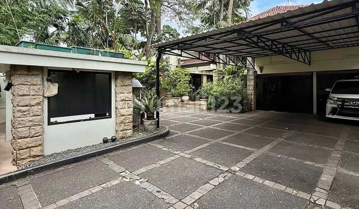 FOR SALE KEMANG - AMPERA LUXURY HOUSE FULLY FURNISHED 2
