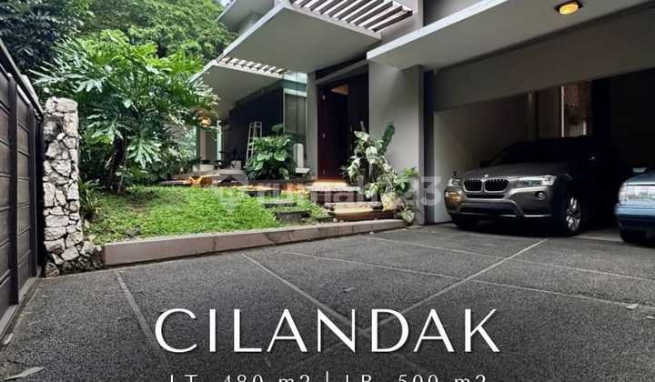  CILANDAK MODERN TROPICAL HOUSE SIAP HUNI, POSISI HOEK 1