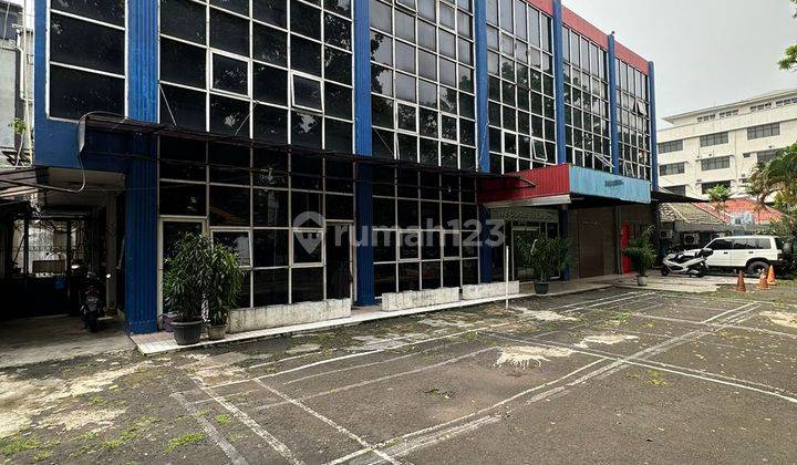 Jarang Ada Lokasi Strategis : Gedung KANTOR 3 lANTAI
