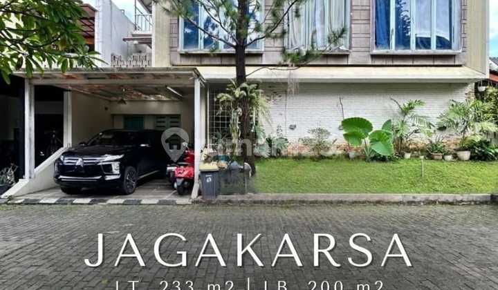 JAGAKARSA  ETHNIC MODERN HOUSE DALAM CLUSTER