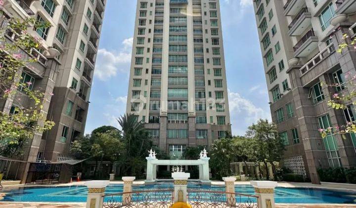 Senayan Residence 3 Bedroom, Fully Furnished Private Lift 2