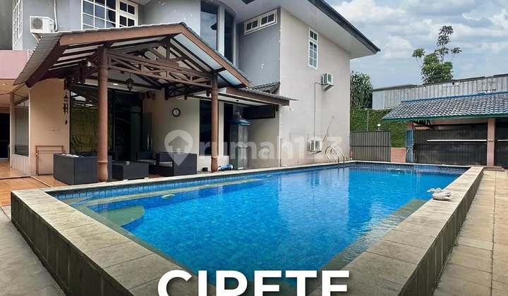 Rumah Semi Furnished ,Bagus di Cipete Jakarta Selatan