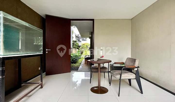 Veteran - Bintaro, Jakarta Selatan Minimalist Modern Townhouse 2