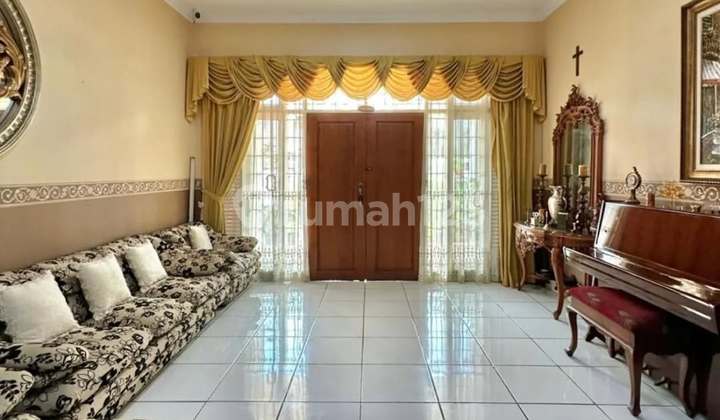 Well-Maintained Move-In Ready House in Cipete, South Jakarta 2