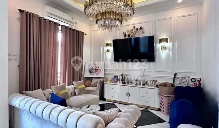 JAGAKARSA AMERICAN CLASSIC DESIGN DALAM TOWNHOUSE FULLY FURNISHED 2