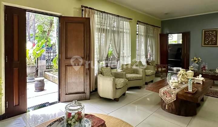 Menteng Cocok untuk Kantor/ Kost Exclusive Rumah Tua Hitung Tanah 2