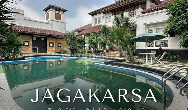 FOR SALE JAGAKARSA ETHNIC CLASSIC HOUSE FOR SALE JAGAKARSA ETHNIC CLASSIC HOUSE