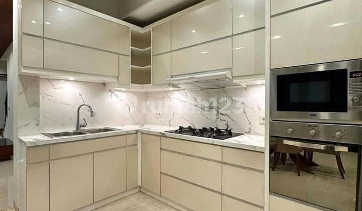 CIPETE - CILANDAK MODERN MINIMALIST TOWNHOUSE 2