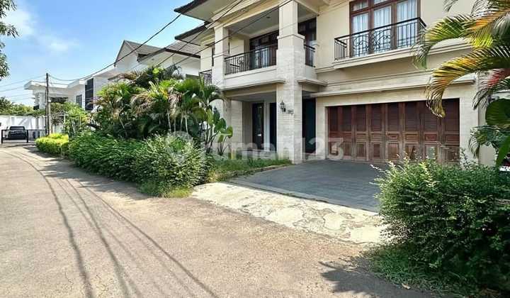 RUMAH KEAMANAN 24 JAM,BEBAS BANJIR DI AMPERA-KEMANG 2