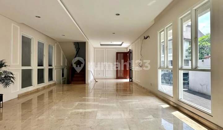 FOR SALE PEJATEN MODERN TROPICAL TOWNHOUSE DALAM CLUSTER 2