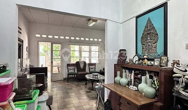 Bendungan Hilir Row, a wide road suitable for residential, office & boarding houses. 2