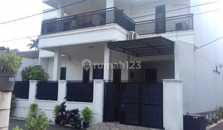 Rumah 2 Lantai Bagus di Perumahan Jurang Mangu Pondok Aren Tangerang Selatan SHM 1